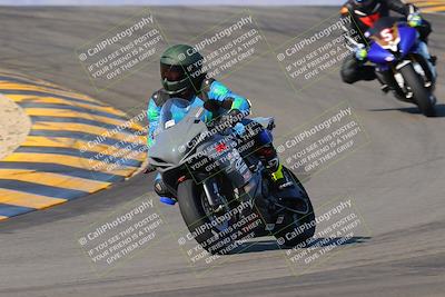 media/Dec-18-2022-SoCal Trackdays (Sun) [[8099a50955]]/Turns 9 and 10 Set 2 (1055am)/